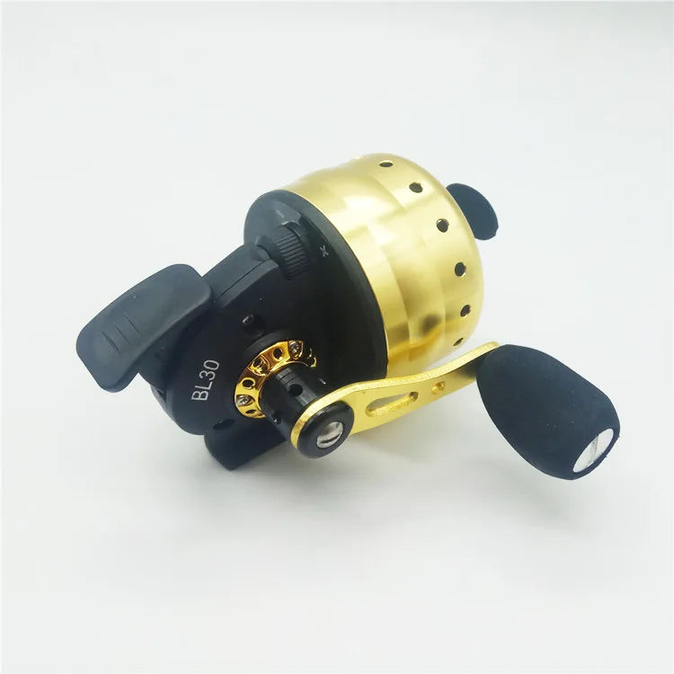 Spincast Reel BL30 Fishing 4+1BB 3.6:1 Gear Ratio Slingshot Closed Metal Wheel Outdoor Bow Hunting Fishing with PE line 45M