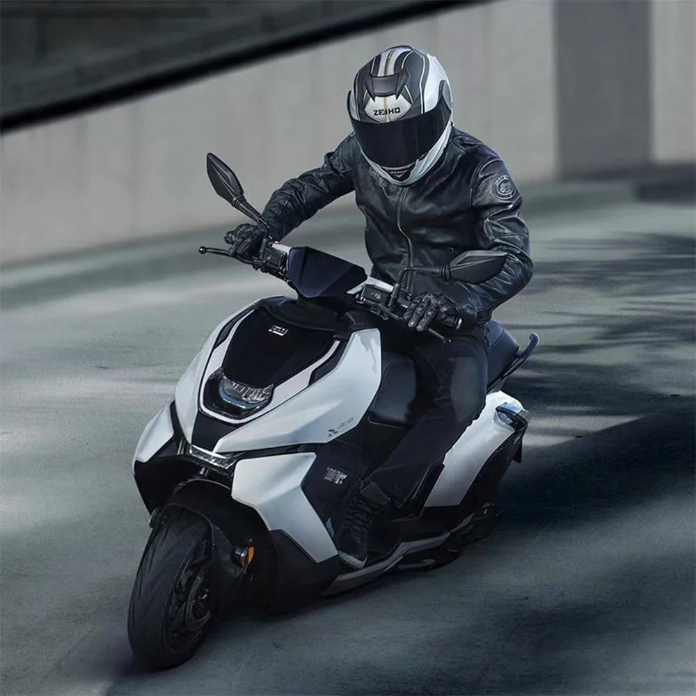 2024 Zeeho Electric Racing motorcycle 12500W 69V Moped Scooter 64AH Removable Dual Battery 110Km/h 220KM Fast Charging Ebike